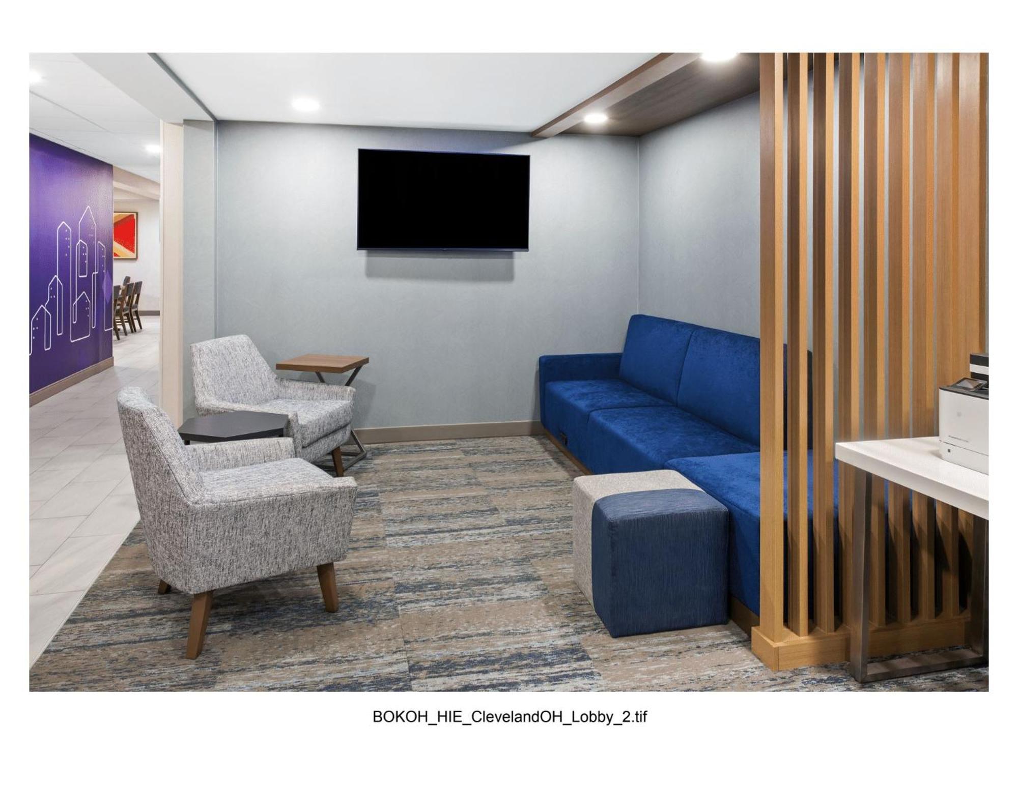 Holiday Inn Express Cleveland Airport - Brook Park By Ihg Exteriér fotografie